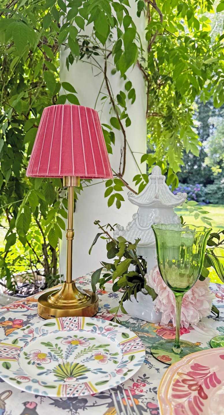 Pietra Rose Velvet Table Lamp