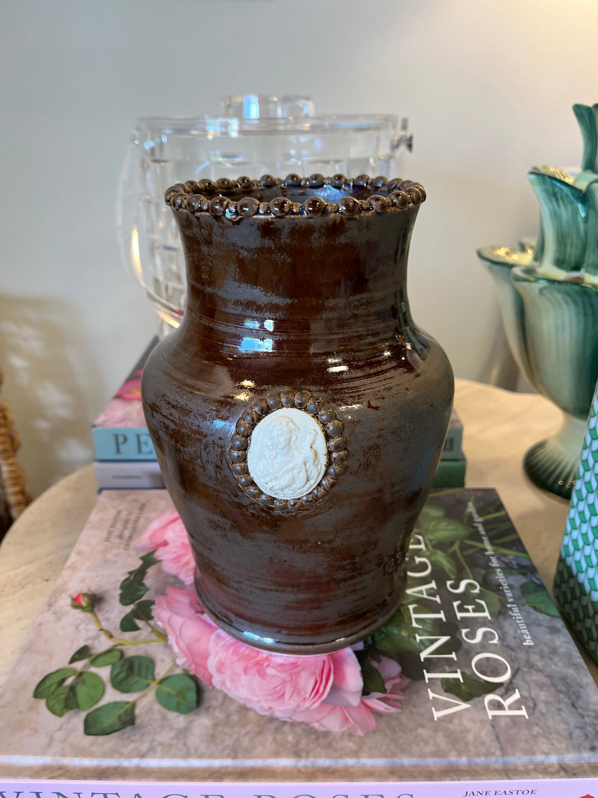 Parchment Pottery "Marjorie"