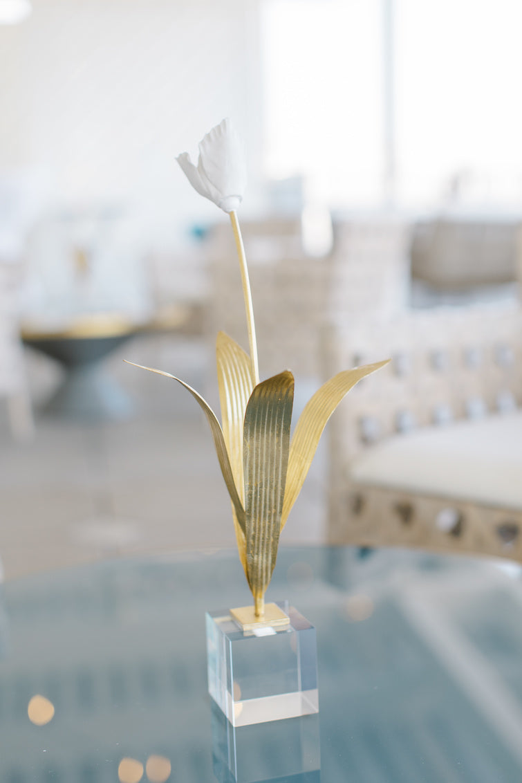 Small Tulip on Stand